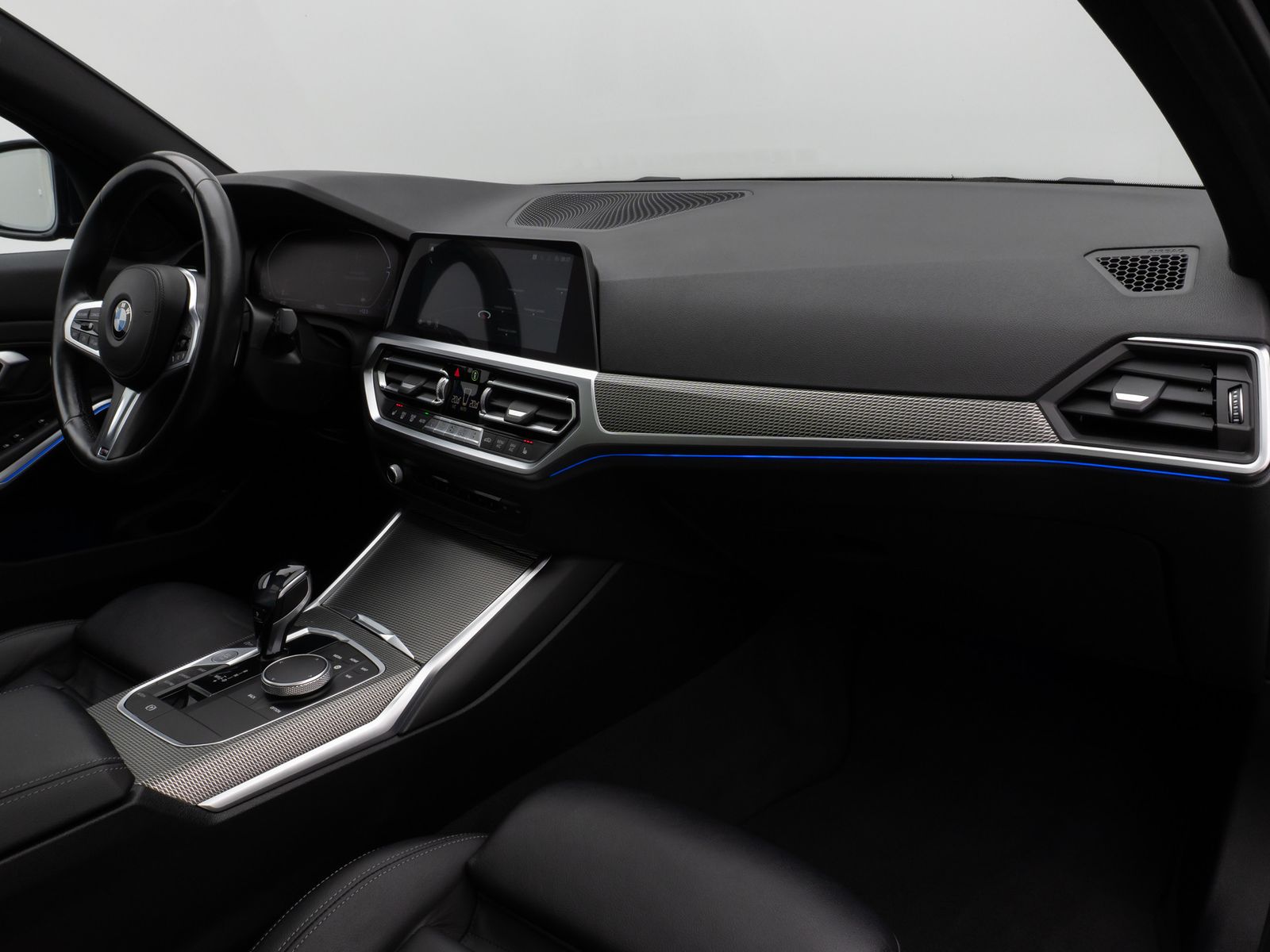 Fahrzeugabbildung BMW 320i M Sport Panorama Kamera Laser HiFi Komfort