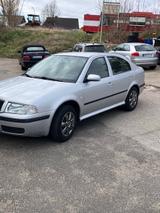 Skoda Octavia 1.6 Tour Tour - gebrauchte Skoda Octavia aus dem Jahr 2008