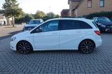 Mercedes-Benz B 180 CDI Motorlampe aktiv - Mercedes-Benz mit Diesel-Antrieb: Motor