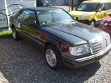 Mercedes-Benz E 220 Sportline - Mercedes-Benz E 220 mit Benzin-Antrieb: Sportwagen