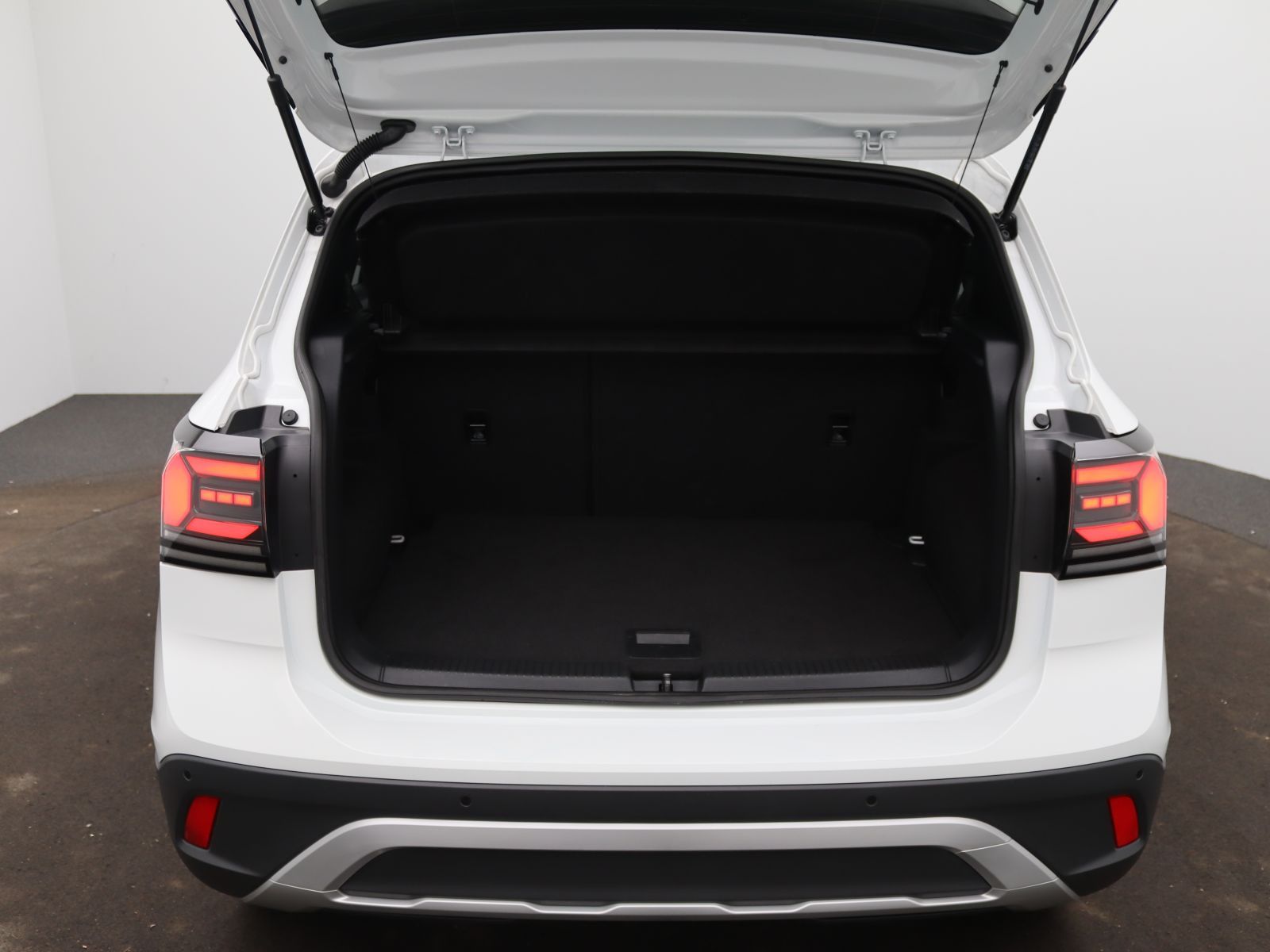 Volkswagen T-Cross - Bild 8