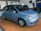 Mercedes-Benz B 200 *25-TKM* AUTOMATIK/SHZ/PDC/KLIMA/TEMPOMAT - Mercedes-Benz B 200 aus 2007