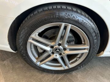 Mercedes-Benz E 350 d *4Matic*Led*Multibeam*Pano*AHK*