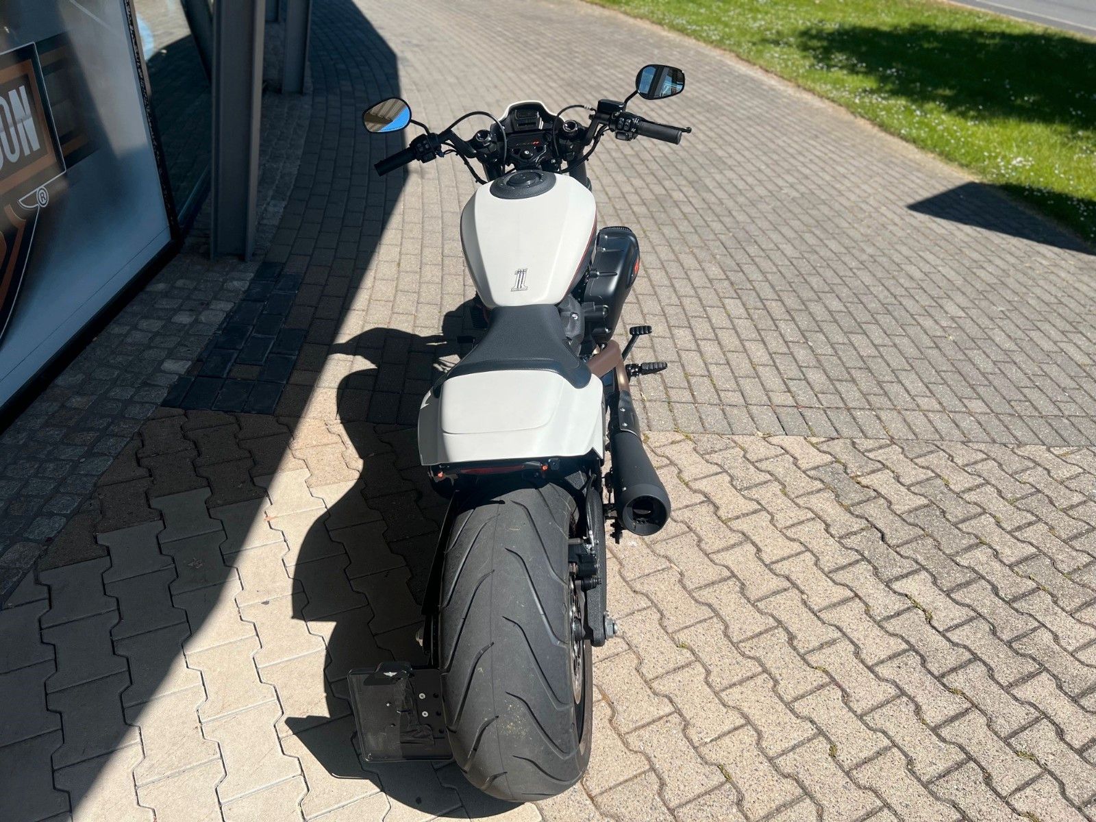 Fahrzeugabbildung Harley-Davidson FXDR 114 - Top Gepflegt - Neuwertig - Kesstech