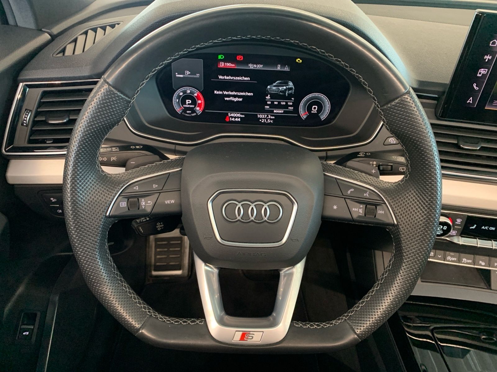 Audi SQ5 - Bild 16