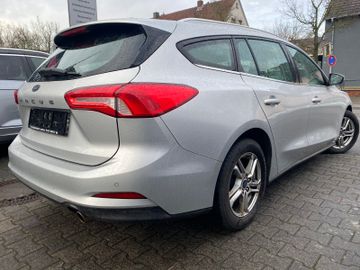 Ford Focus - 4