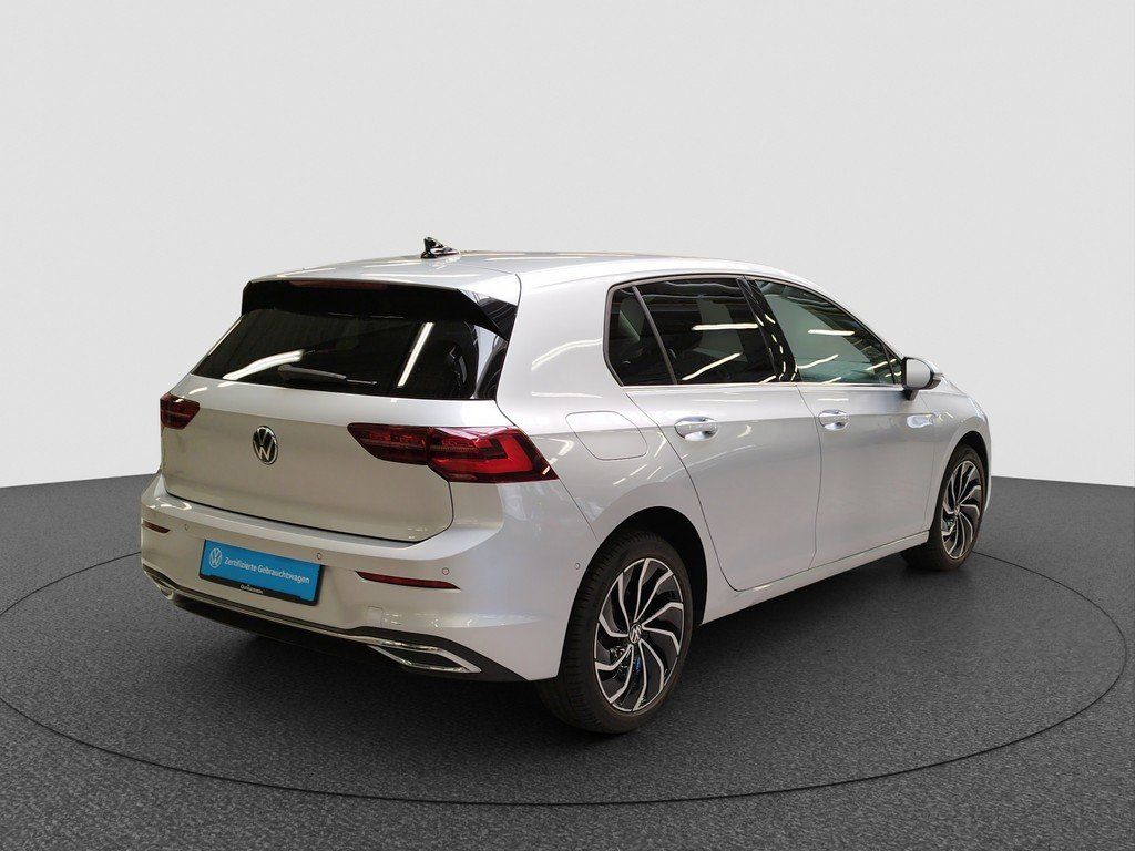 Volkswagen Golf VIII 1.4 TSI eHybrid DSG Style Kamera imagem 2