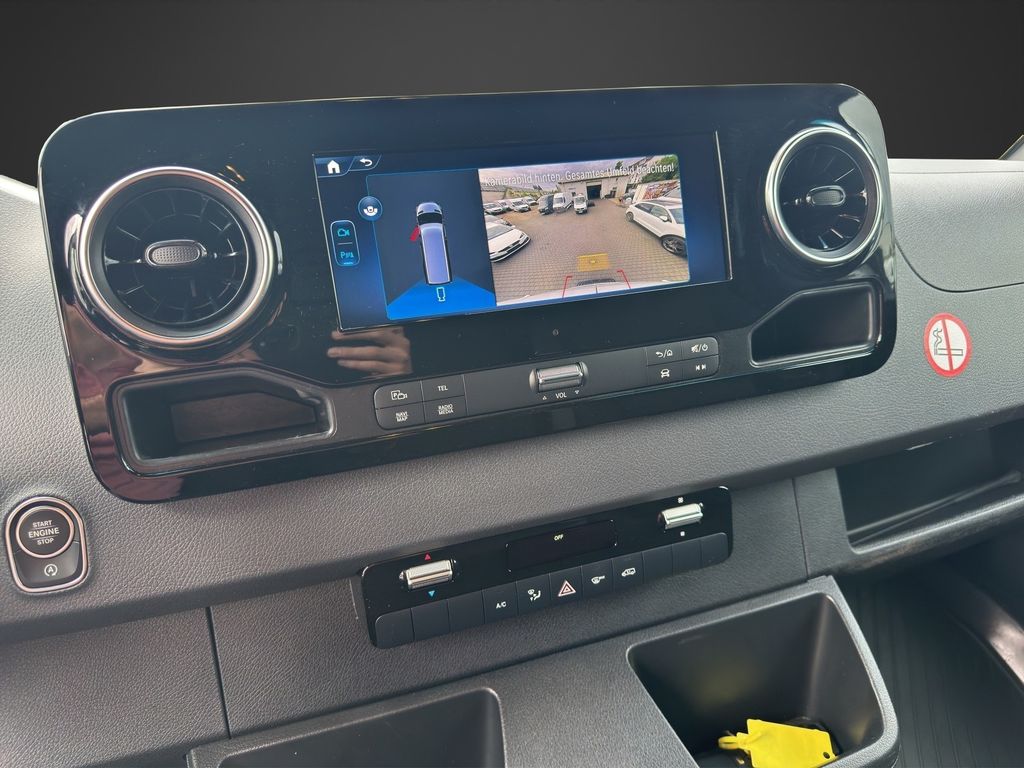MERCEDES-BENZ Sprinter 2025