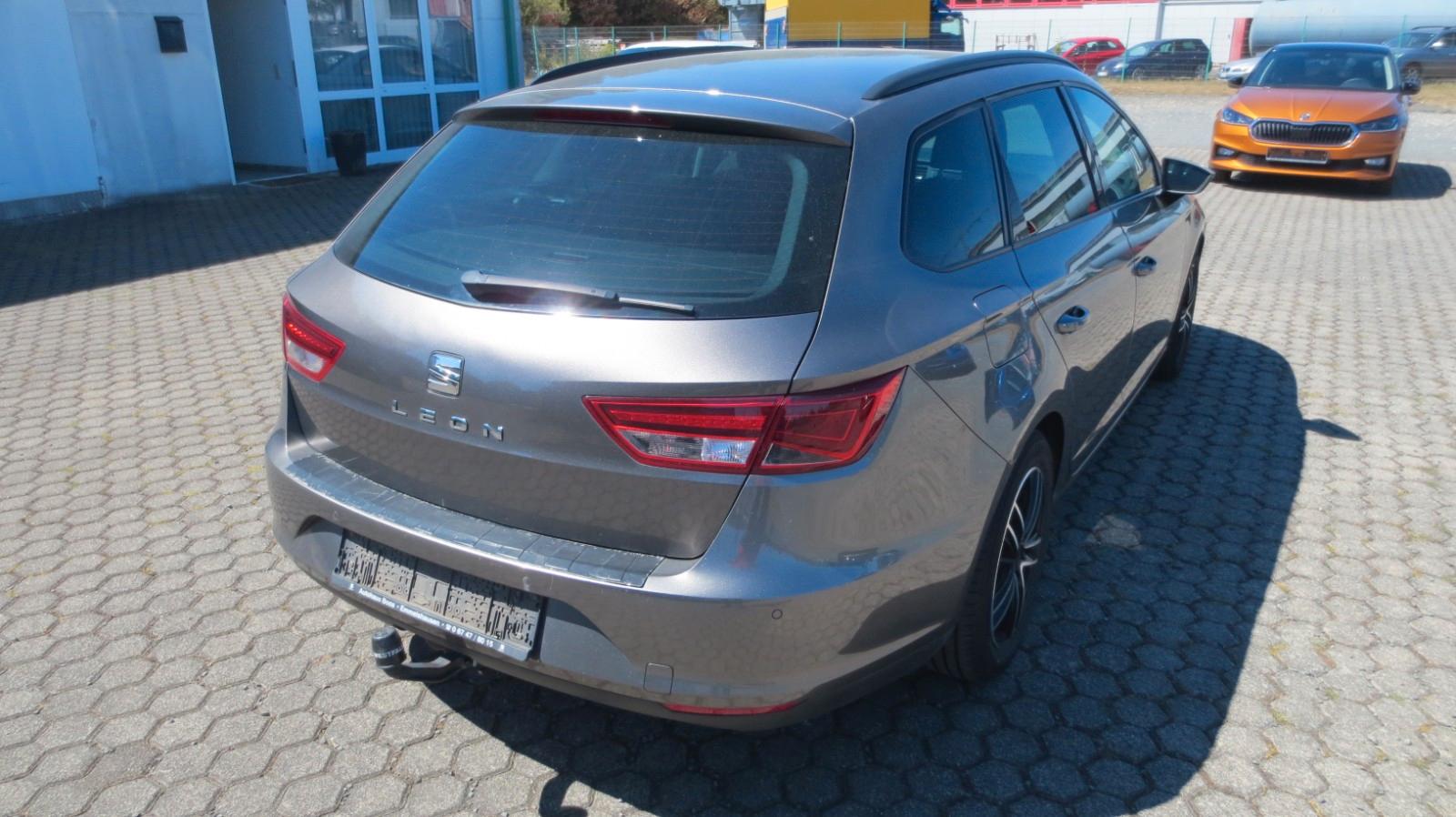 Seat Leon 1.4 TSI ST Style *NAVI/LED/AHK*
