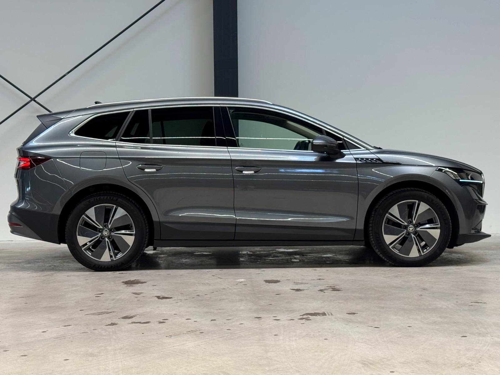 Skoda ENYAQ 80X LOFT 195KW*AHK*WÄPU*KESSY*4xSHZ