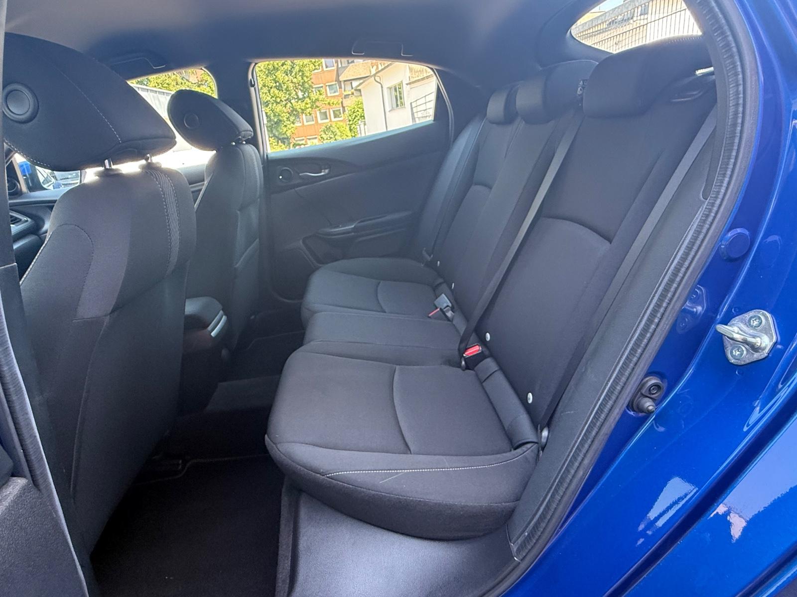 HONDA CIVIC 1.0 VTEC TURBO 129ch - RÉGULATEUR ADAPTATIF ACC - SIÈGES CHAUFFANTS - PHARES LED - 1ÈRE MAIN