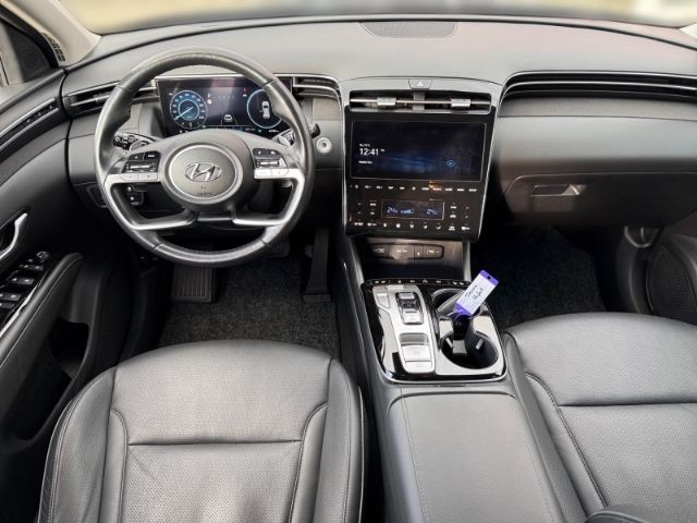 Fahrzeugabbildung Hyundai Tucson Prime Plug-In Hybrid 4WD AHK Navi Leder D