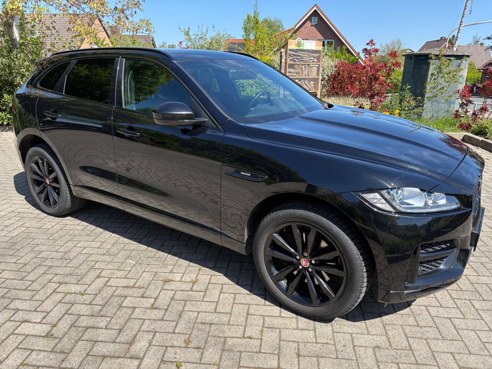Jaguar F-Pace 3.0 S R-Sport AWD