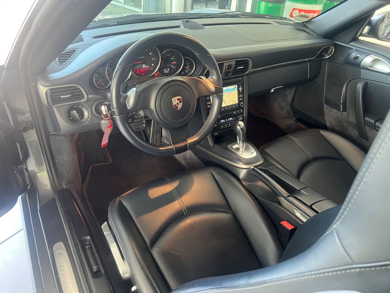 Fahrzeugabbildung Porsche 911 Carrera Coupe