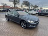 Volkswagen Passat 1.4 TSI  BMT LED/Panoramadach/83Tkm - Volkswagen Passat: Limousine, 1.8