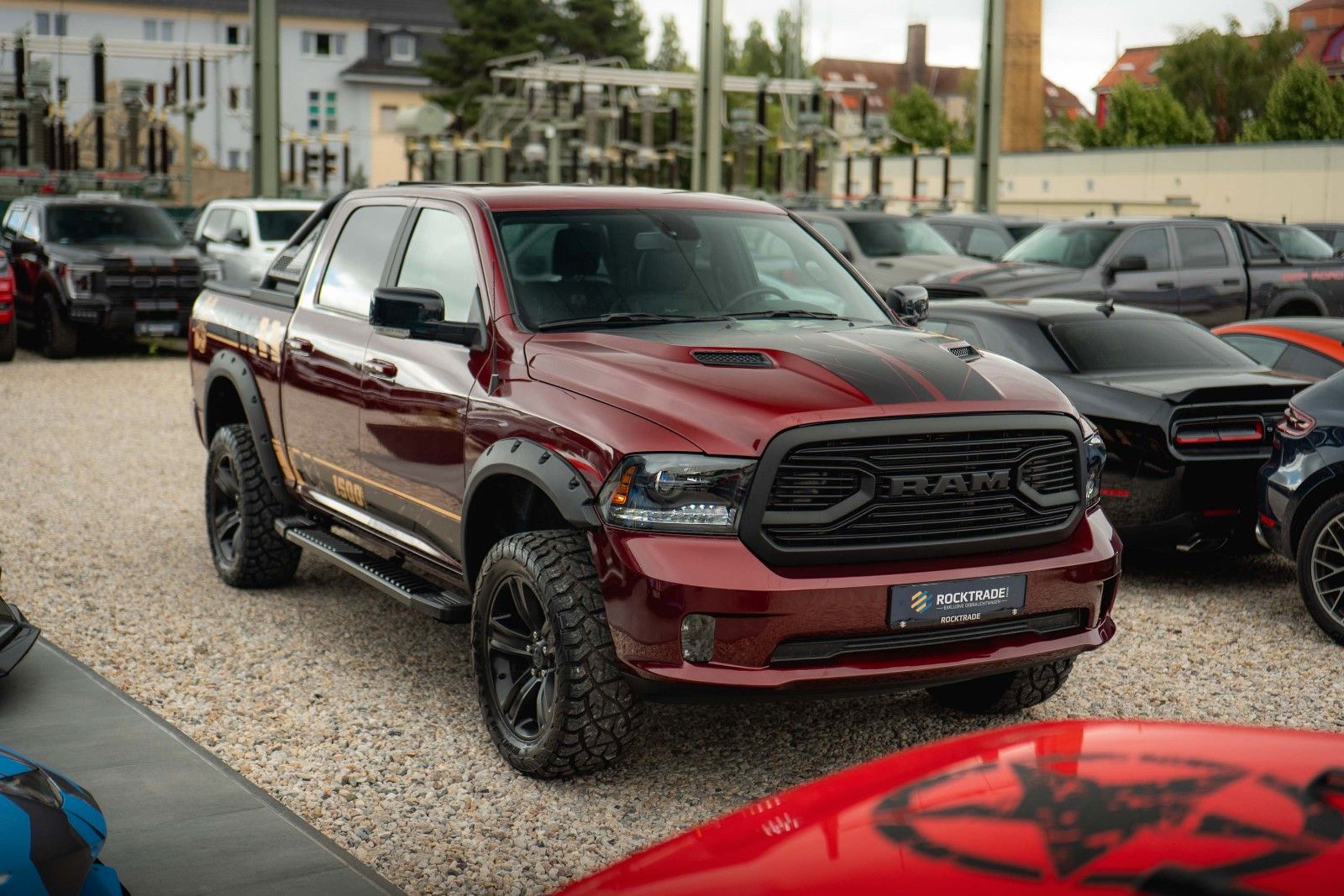 Fahrzeugabbildung Dodge RAM 5.7 V8 HEMI 4x4 OFFROAD Night-Paket *LED*AHK