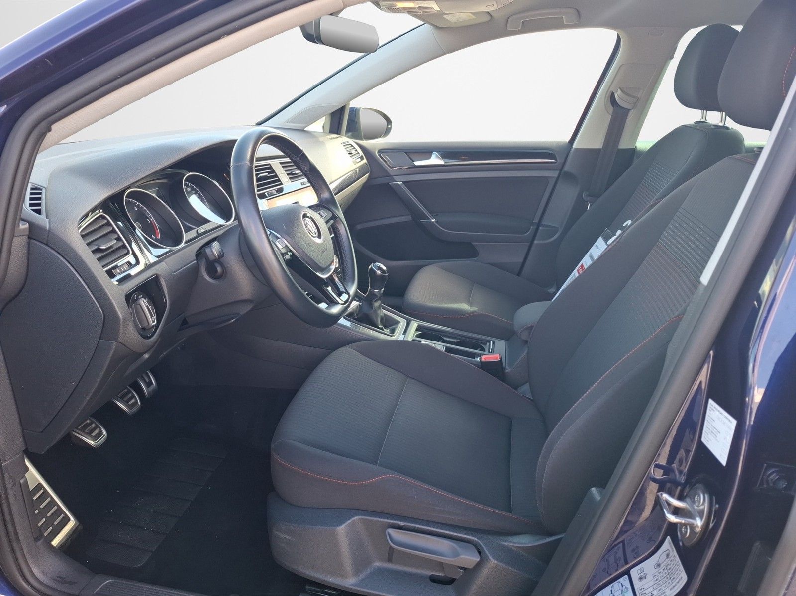 VW Golf VII Variant 1.6 TDI Sound KLIMA / NAVI / AH - Image 9