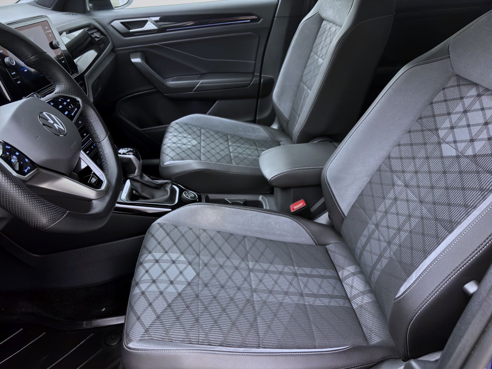 Volkswagen T-Roc - Bild 10