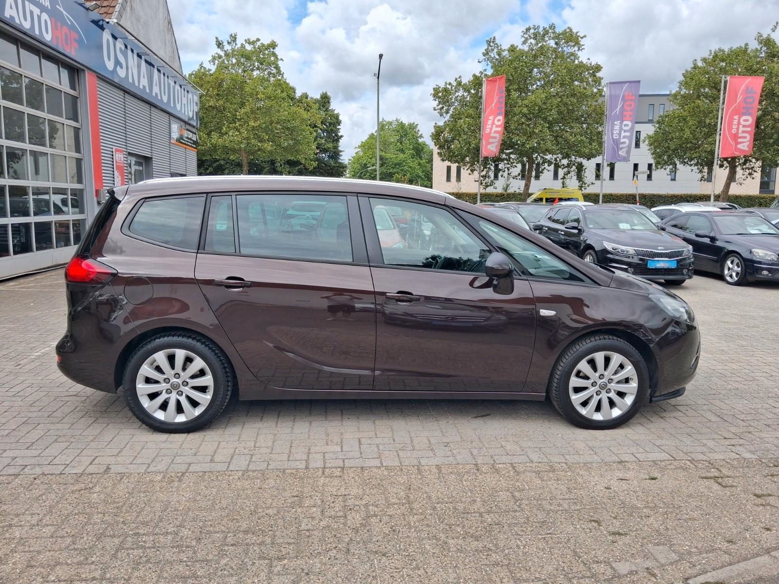 Opel Zafira C Tourer Style 7 Sitze