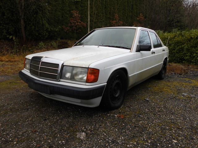 Mercedes-Benz 190 E