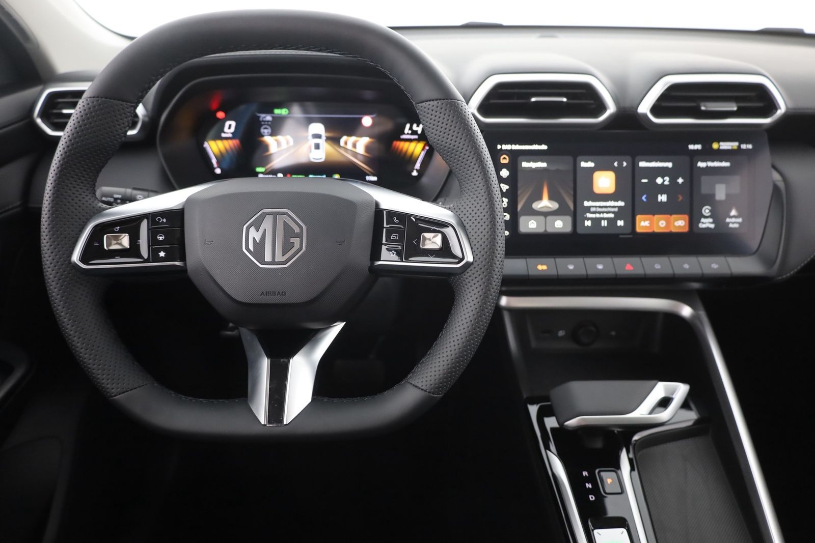 MG ZS