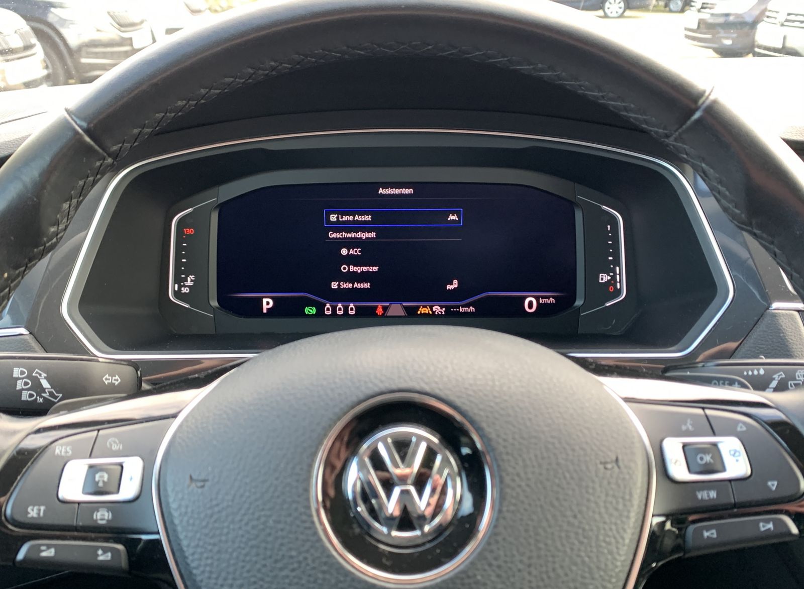 Fahrzeugabbildung Volkswagen Tiguan Allspace 2.0 TDI*Highline*4Motion*AHK*LED