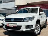 Volkswagen Tiguan 2.0 TDI DSG 4Motion *NAVI*KAMERA - Volkswagen Tiguan mit Diesel-Antrieb: Weiß