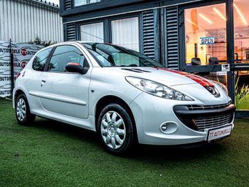 Fahrzeugabbildung Peugeot 206 + Basis KLIMA|BC|ALLWETTER|