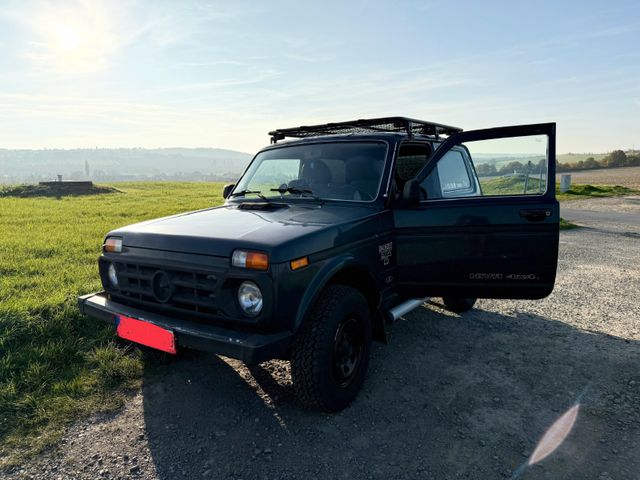 Lada Niva 1.7i Only Only