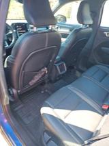 Volvo XC40 R Design - TTop-Zustand Sonderlackierung) - Volvo XC40 in Mannheim
