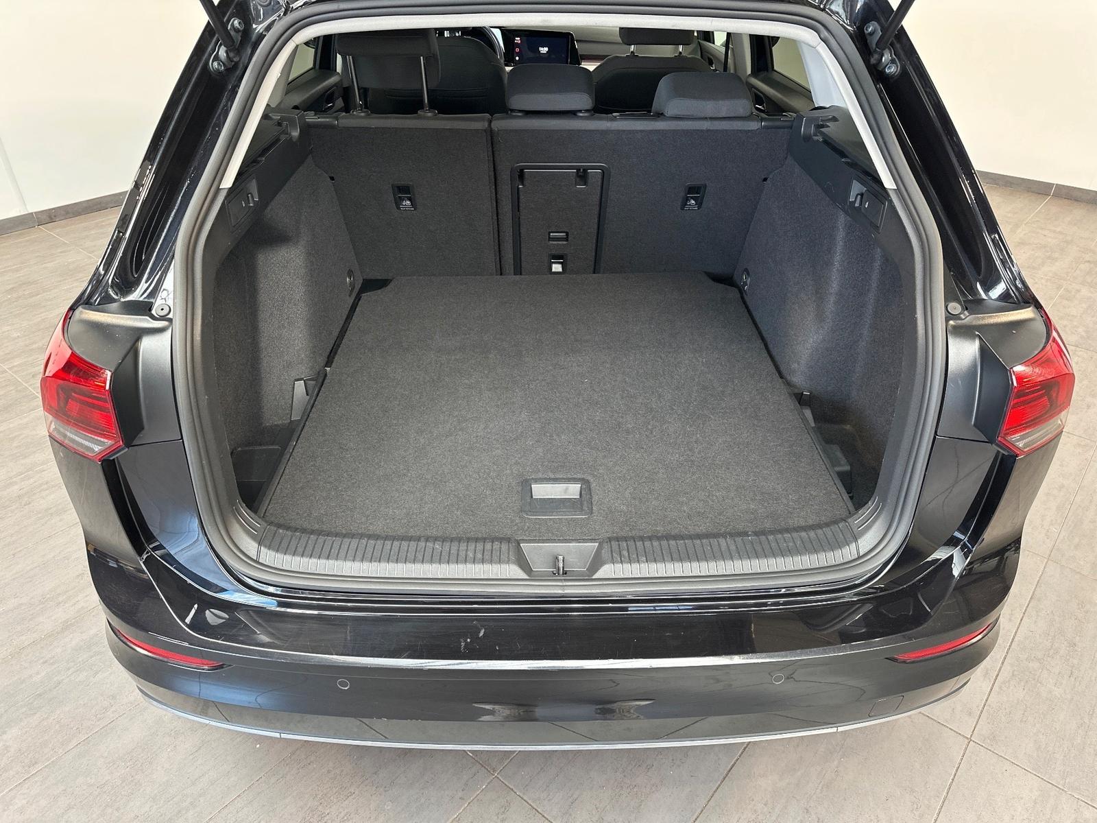 Volkswagen Golf Variant 1.5 eTSI DSG Move NAV+LED+GJR+KAM, миниатюра 6