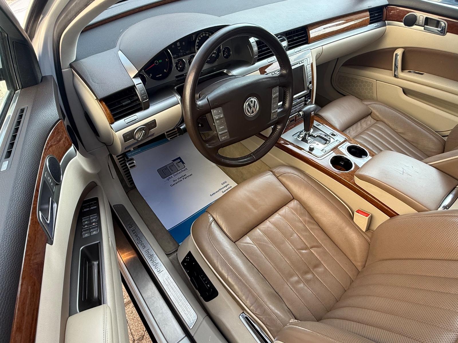 Volkswagen Phaeton V6TDI 4M*2HD*KAM*AUTO*SCHIEB*MASSA+5SITZ