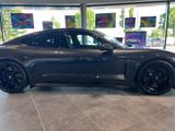 Porsche Taycan Turbo S, NEUE BATTERIE! B-Display, PCCB - Porsche Taycan: Privatanbieter