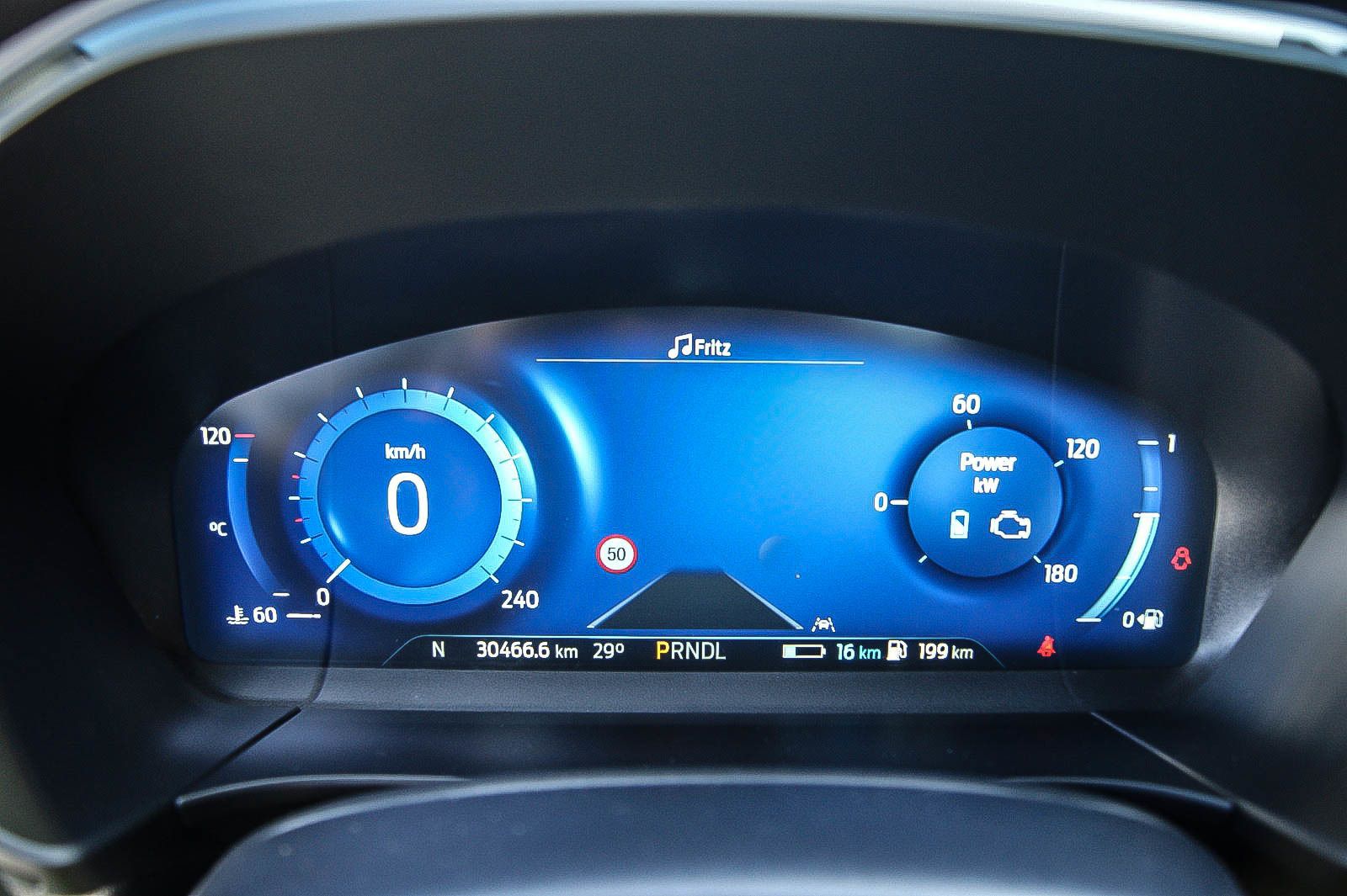 Fahrzeugabbildung Ford Kuga Plug-In Hybrid ST-Line X BODY-STYLE-PAKET
