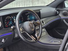 MERCEDES-BENZ E300 d 4Matic T-Modell Avantgarde Night MBUX AHK