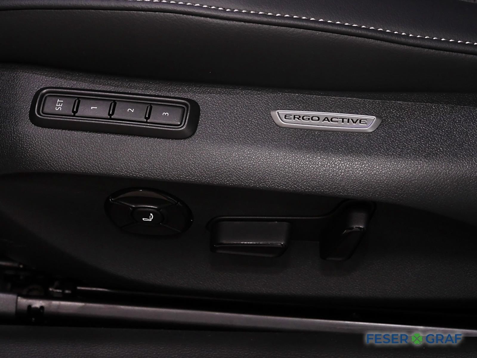 Volkswagen Passat - Bild 10