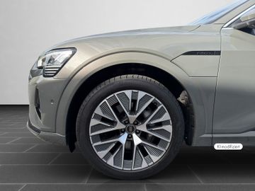 Audi Q8 e-tron - 8