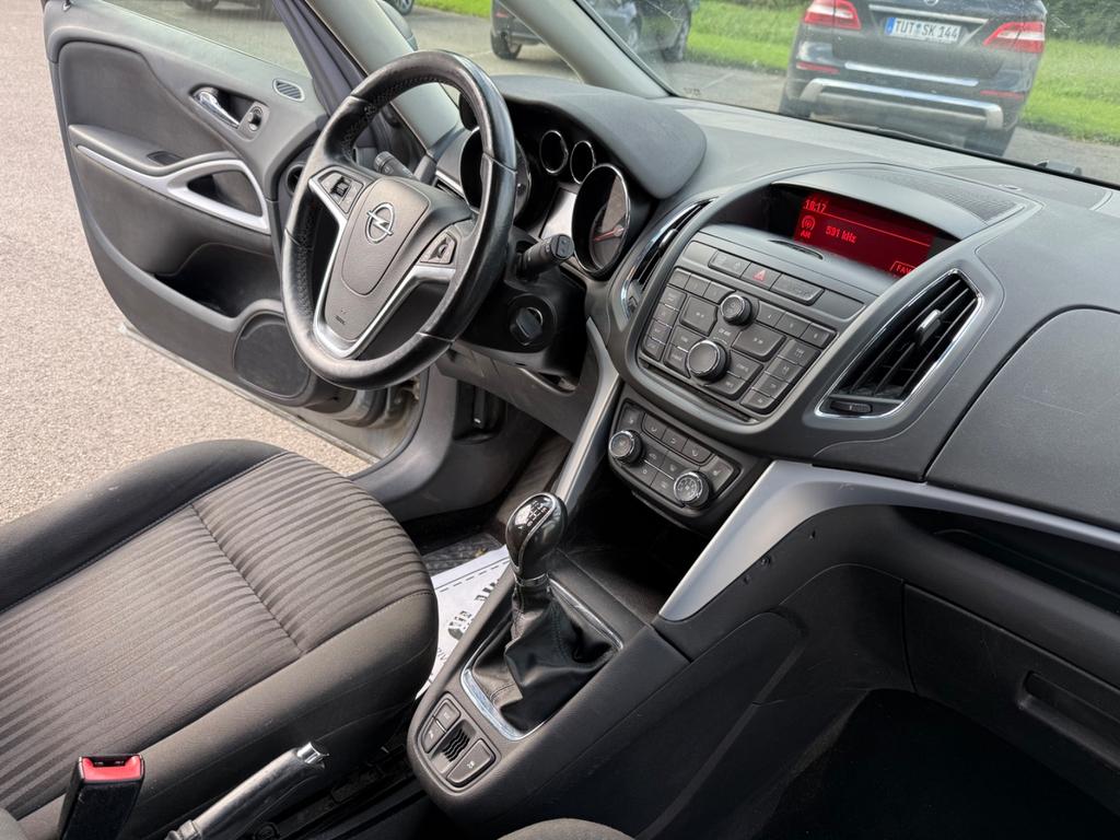 Opel Zafira Tourer