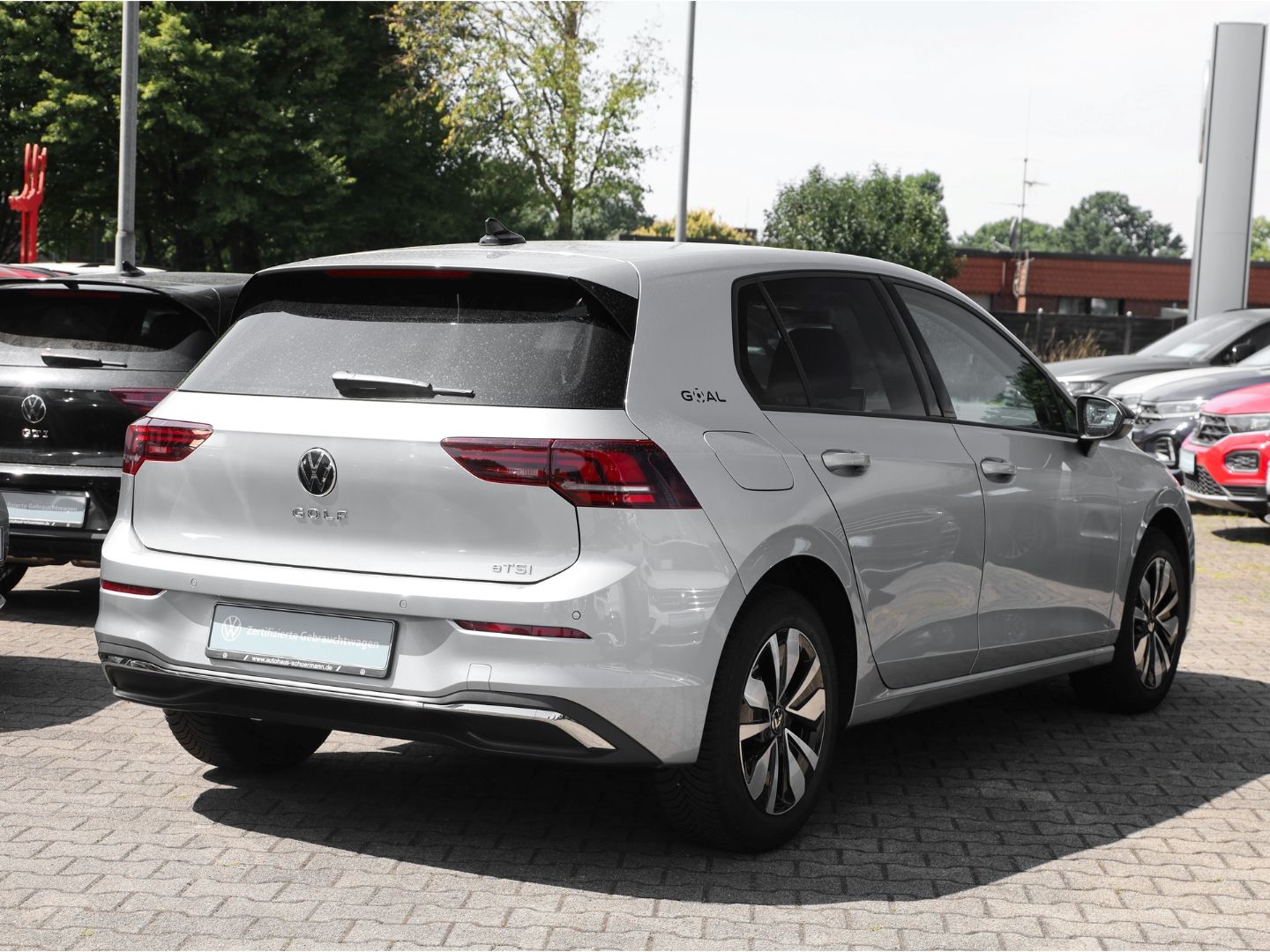 Volkswagen Golf VIII GOAL 1.5 eTSI DSG HEAD-UP NAVI RFK SHZ foto 2