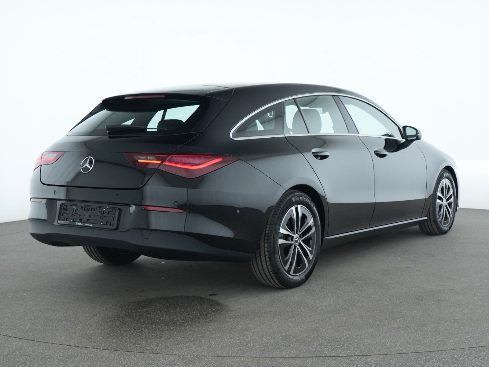 Mercedes-Benz CLA Shooting Brake - Bild 4