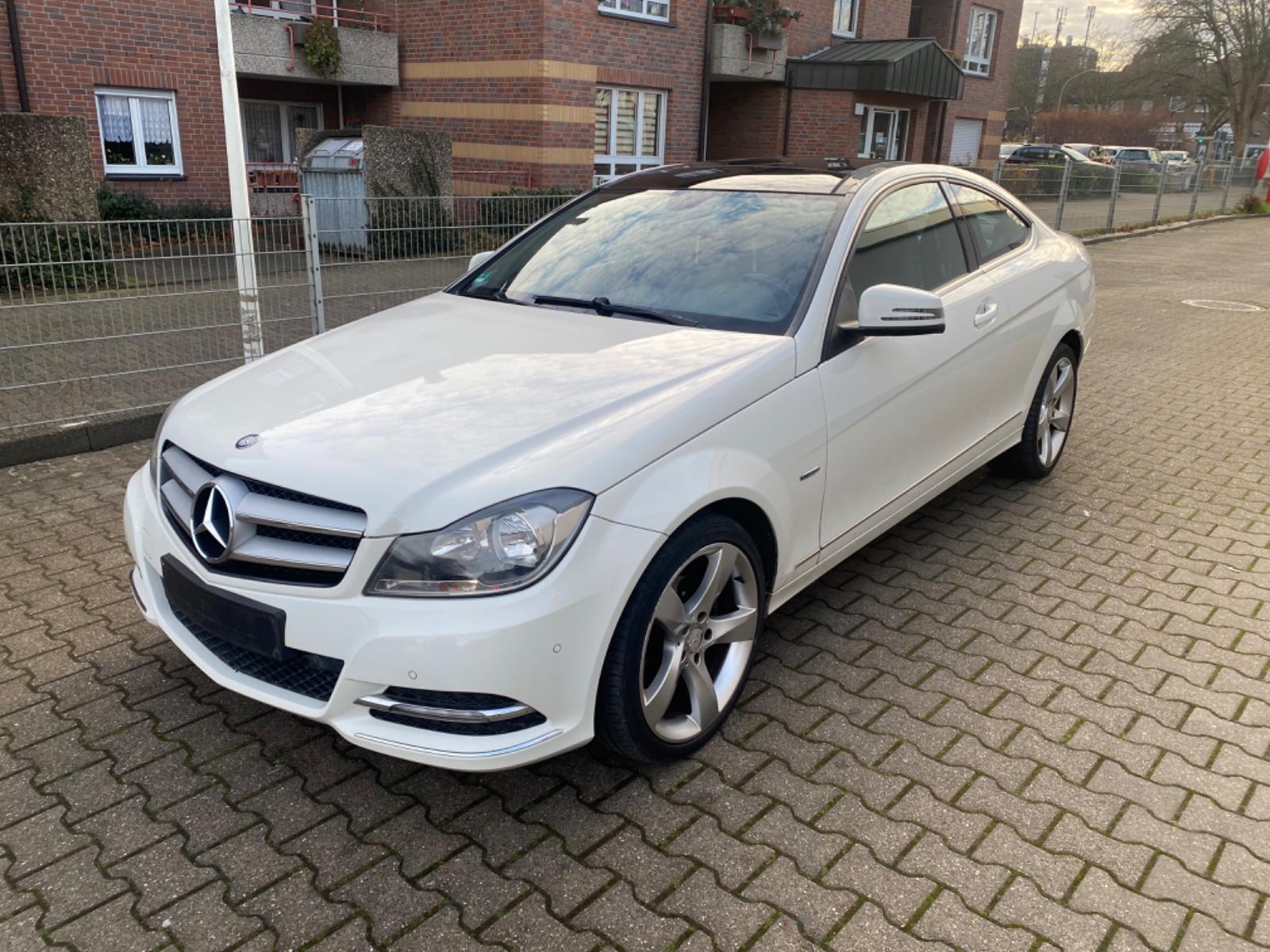 Mercedes-Benz C 180 C Coupe C 180 CGI BlueEfficiency*1.Hand