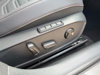 Cupra Leon VZ 2.0 TSI DSG PANO LEDER AHK MATRIX 5J GAR bei Autohaus Landmann & Maier OHG