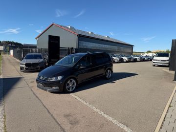 Volkswagen Touran - 4