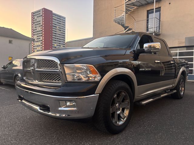 Dodge RAM 5.7 V8 4x4 Crew Cab *LPG Gas*Laremie  Rambox