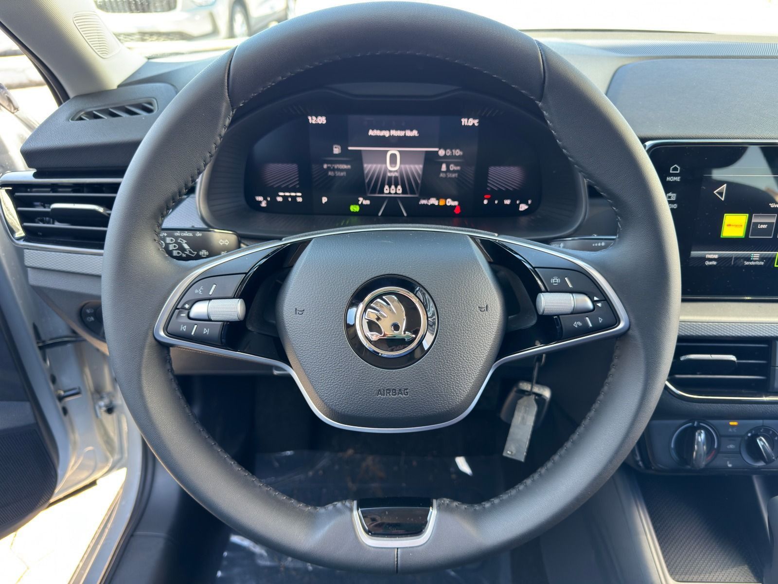 Fahrzeugabbildung SKODA Kamiq 1.0 TSI DSG*LED*PDC*SHZ*SmartLink
