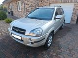 Hyundai TUCSON 2.0 2WD Voll Leder HU neu wennig gelaufen - gebrauchte Hyundai TUCSON aus dem Jahr 2007