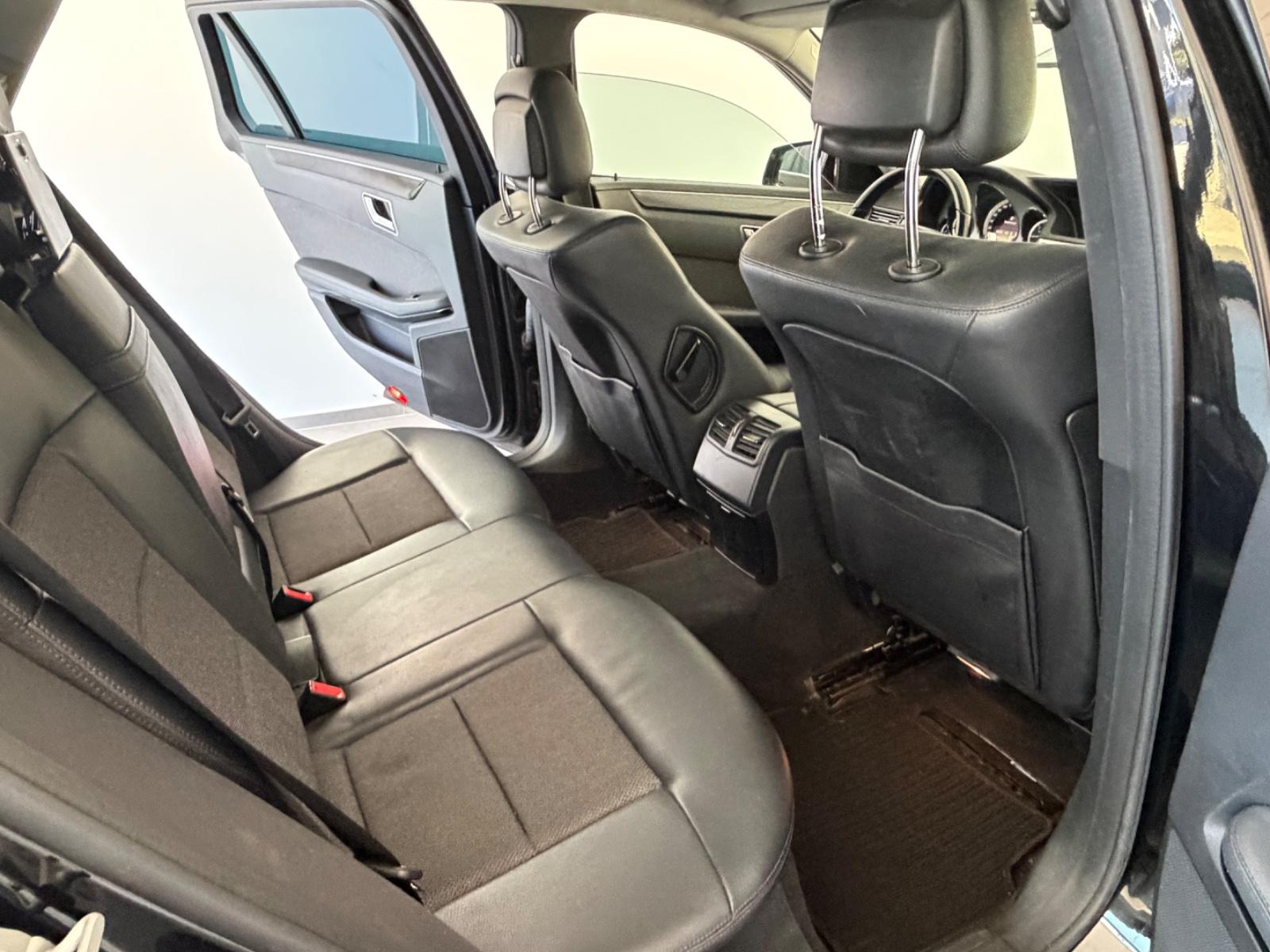 Mercedes-Benz E220dT CDI BlueEfficiency