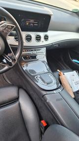Mercedes-Benz E 200 d T Autom. - - : Beige, Taxi