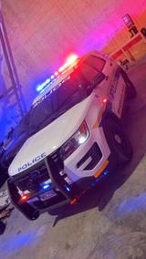 Ford Explorer Police Interceptor  - Ford Explorer: Allradantrieb, Geländewagen