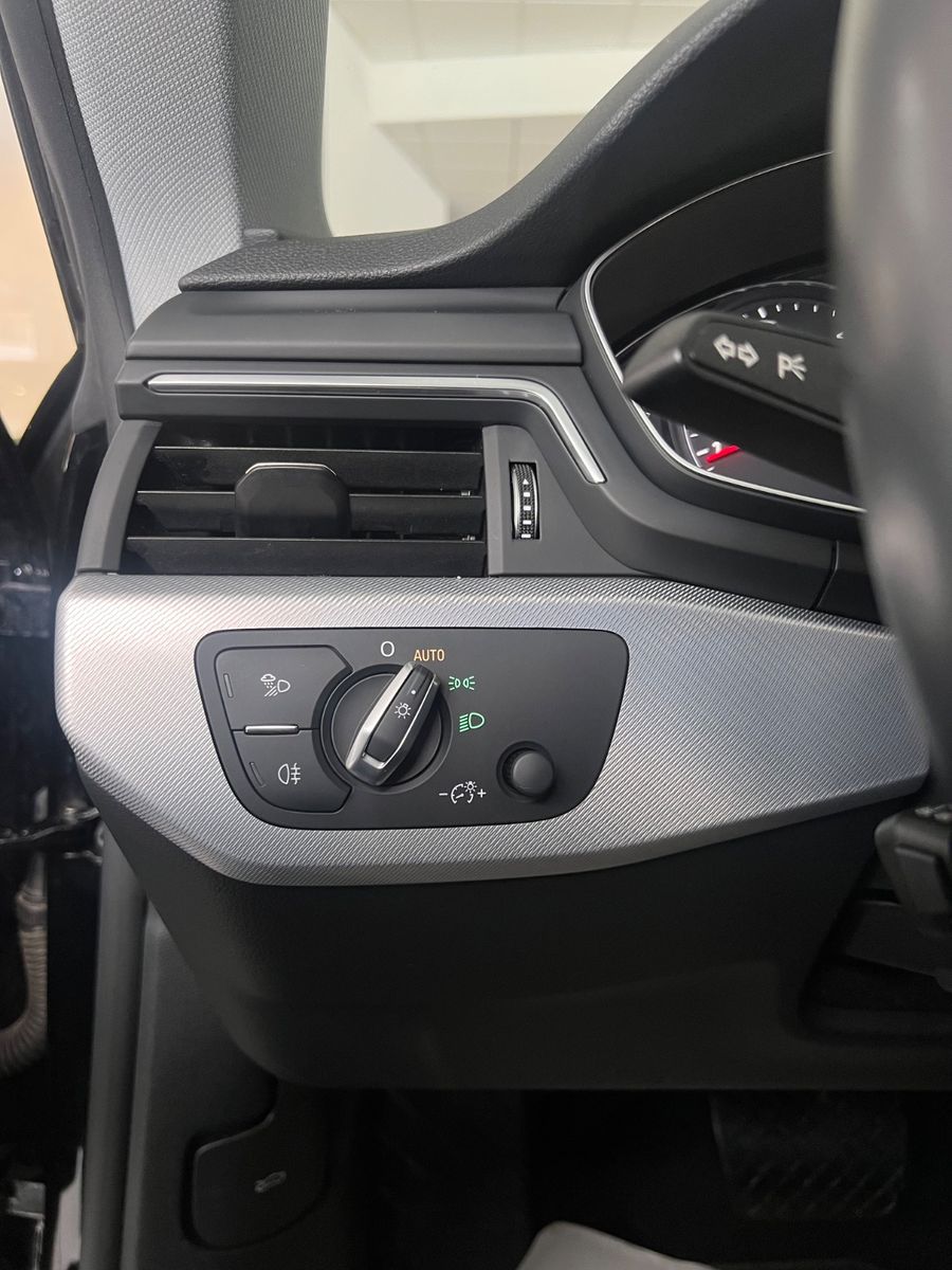Fahrzeugabbildung Audi A5 Sportback 35 TDI sport Design